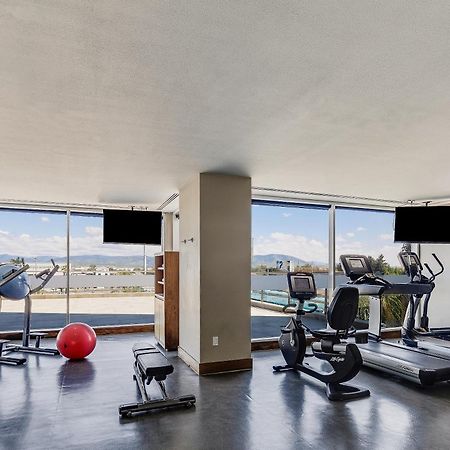 Fiesta Inn Suites Aeropuerto Del Bajio Silao Ngoại thất bức ảnh