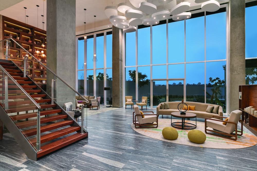 Fiesta Inn Suites Aeropuerto Del Bajio Silao Ngoại thất bức ảnh